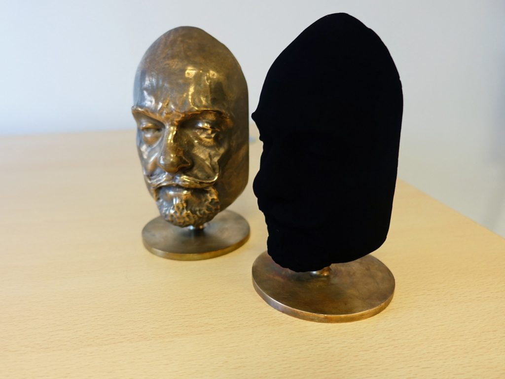 vanta black